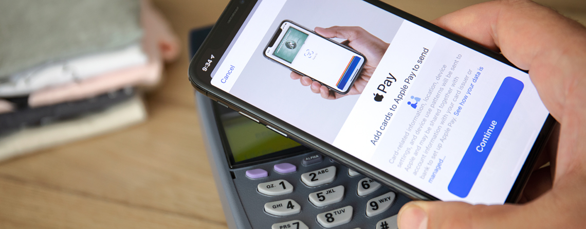 Digital Wallet Apple Pay iPhone