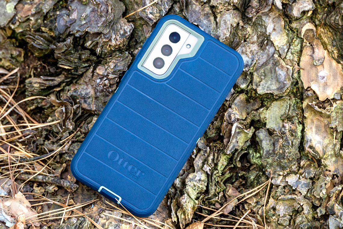 samsung galaxy with otterbox smartphone case