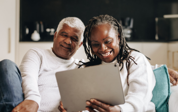 old couple tablet