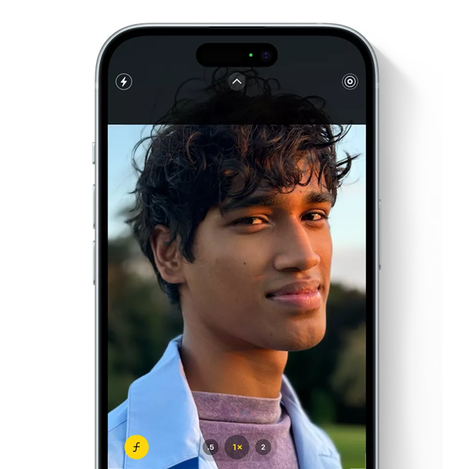 does iphone 15 plus support apple intelligence
